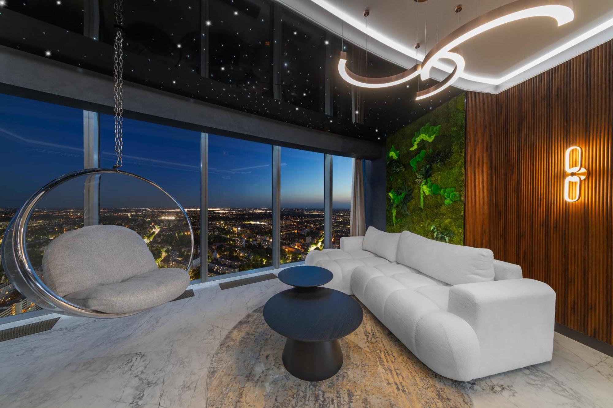 In The Sky - W Sky Tower Apartment Breslau